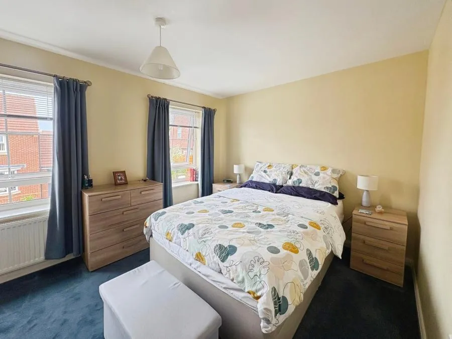 Albert Way, East Cowes, PO32, photo 8