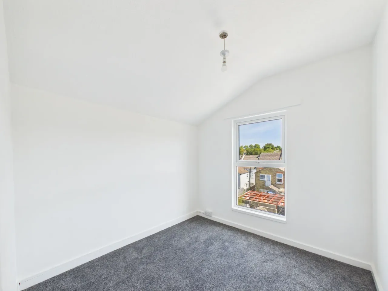 Pagitt Street, Chatham, ME4, photo 23