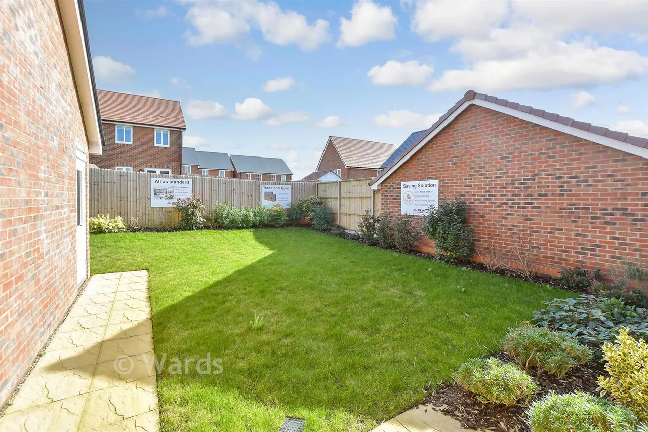Wellington Gardens, Walmer, CT14, photo 14