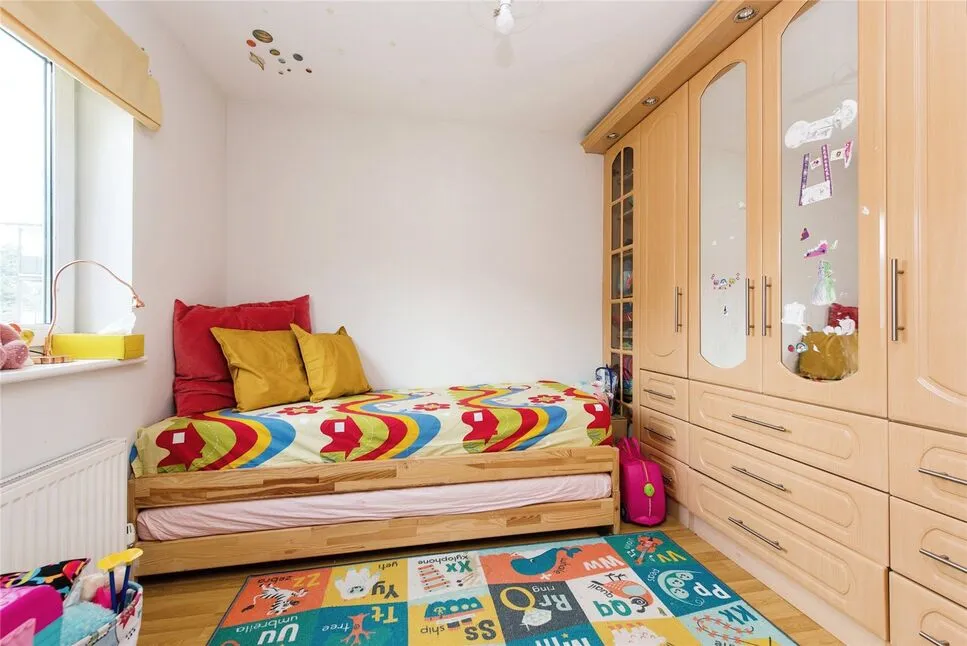 Blackburn Way, Hounslow, TW4, photo 8