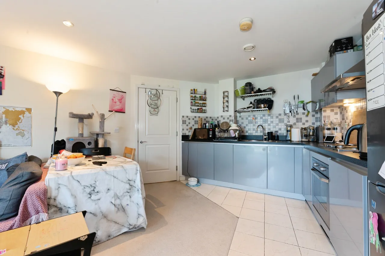 21 Durnsford Road, London, photo 9
