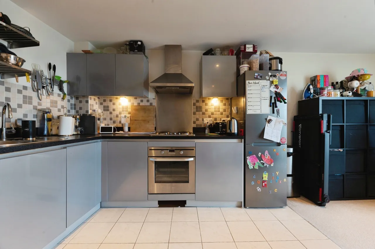 21 Durnsford Road, London, photo 5
