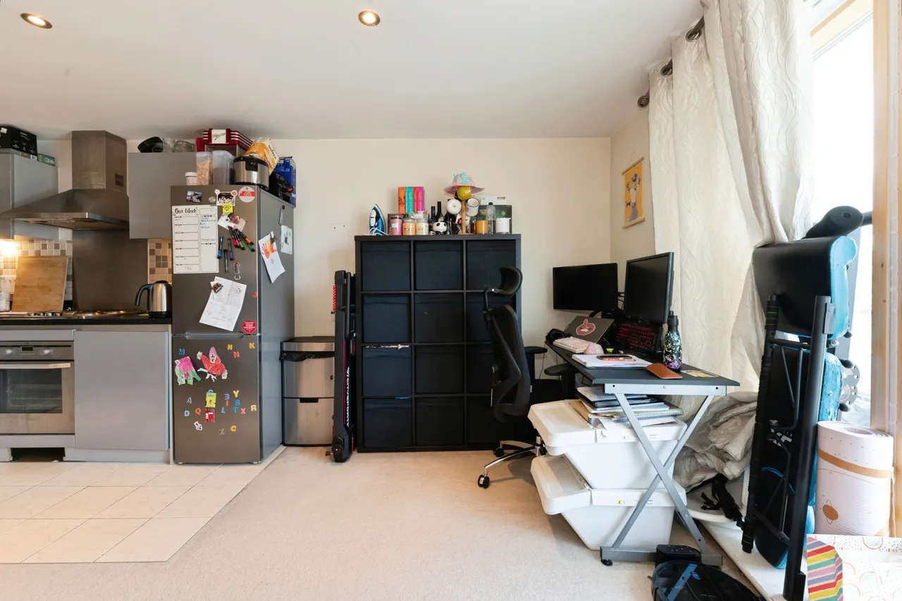 21 Durnsford Road, London, photo 8