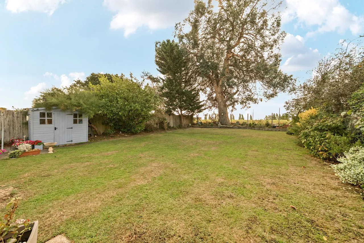 Upperton Road, DA14, photo 24