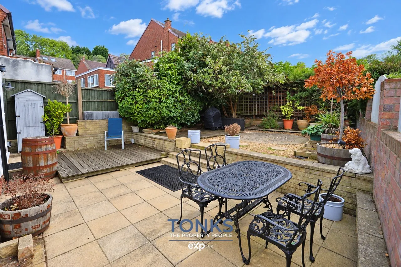 Spring Vale Road, Rowley Regis, B65, photo 28