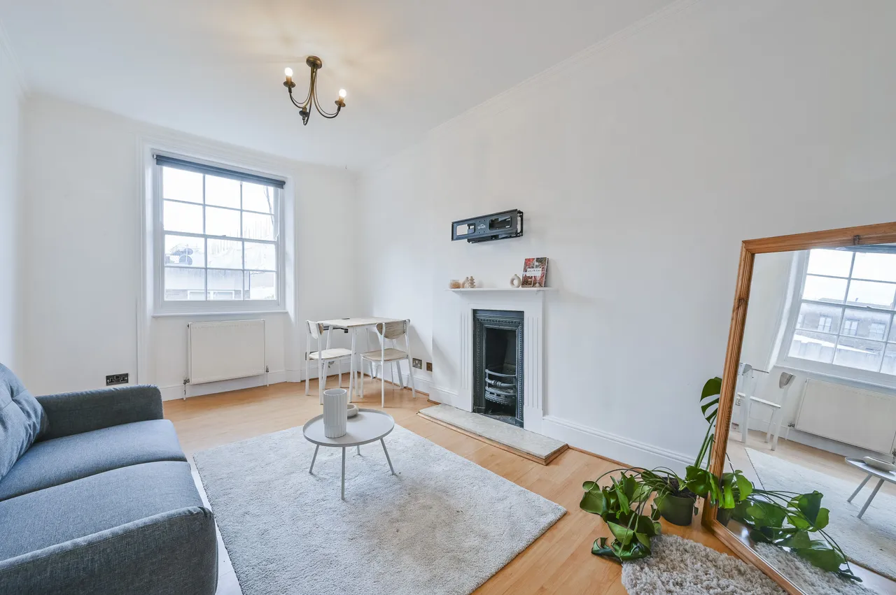 102d Blandford Street, London, photo 2