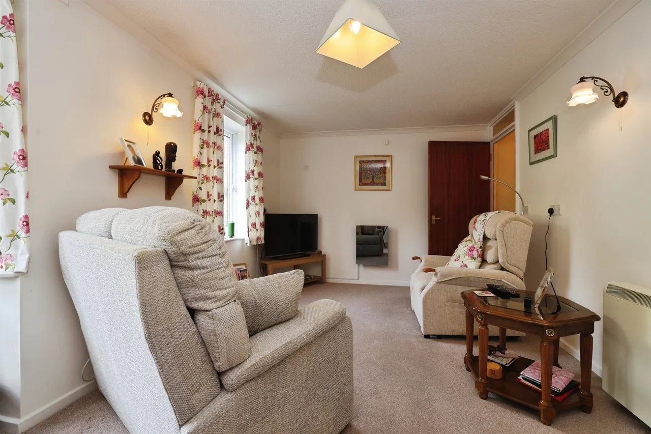 Charter Road, Chippenham, SN15, photo 4