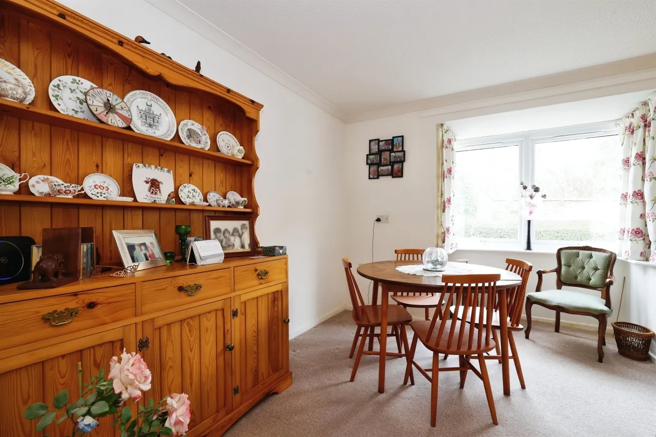 Charter Road, Chippenham, SN15, photo 3