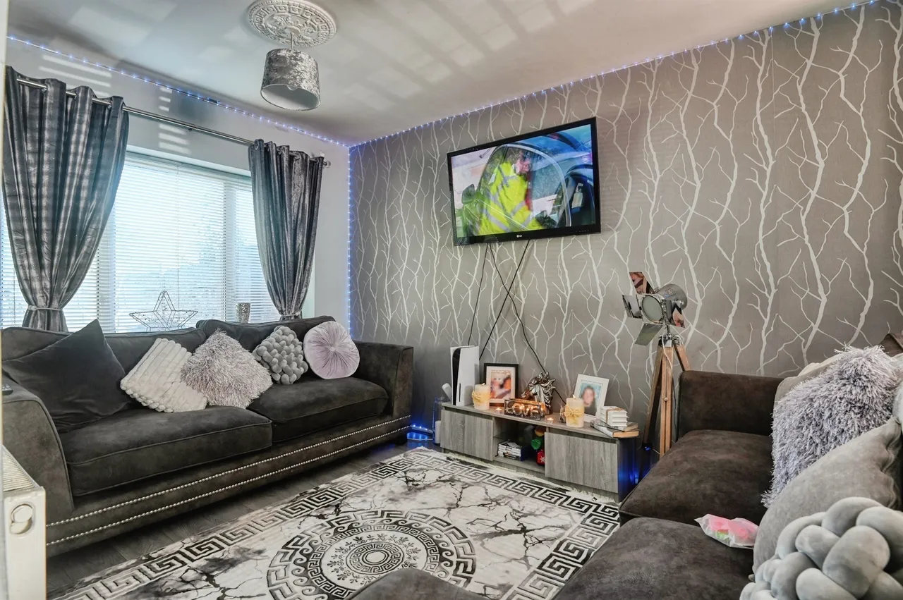 Lillington Grove, Shard End, B34, photo 5