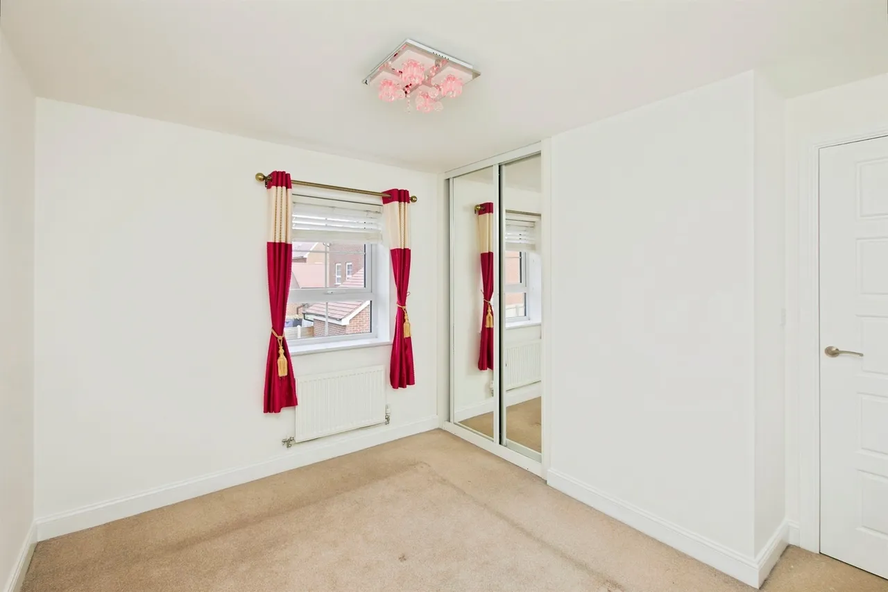 Tutbury Avenue, Littleover, DE23, photo 13