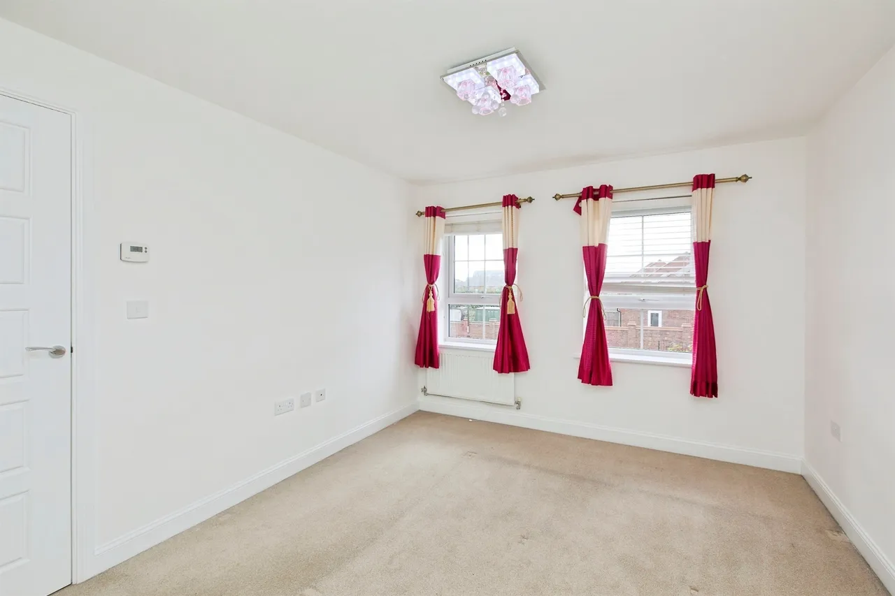 Tutbury Avenue, Littleover, DE23, photo 10
