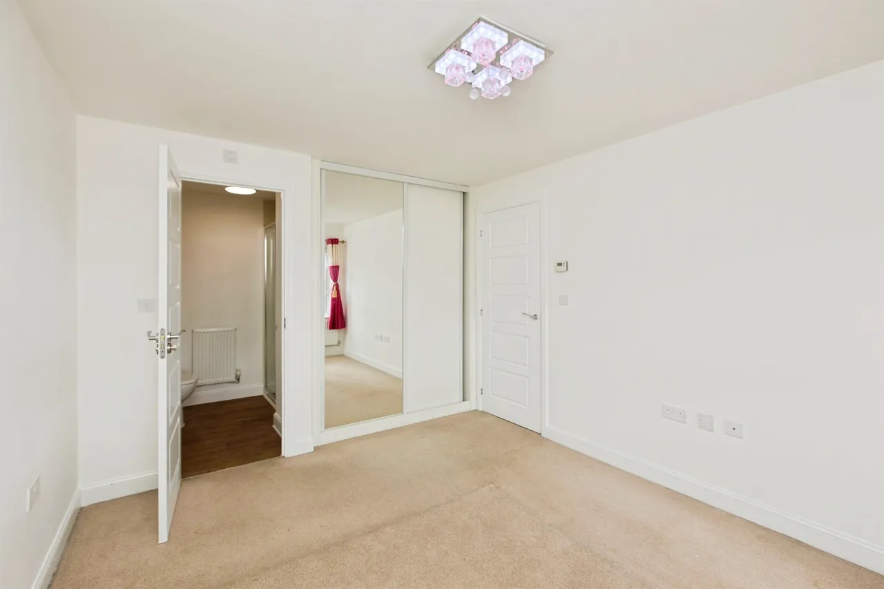 Tutbury Avenue, Littleover, DE23, photo 11