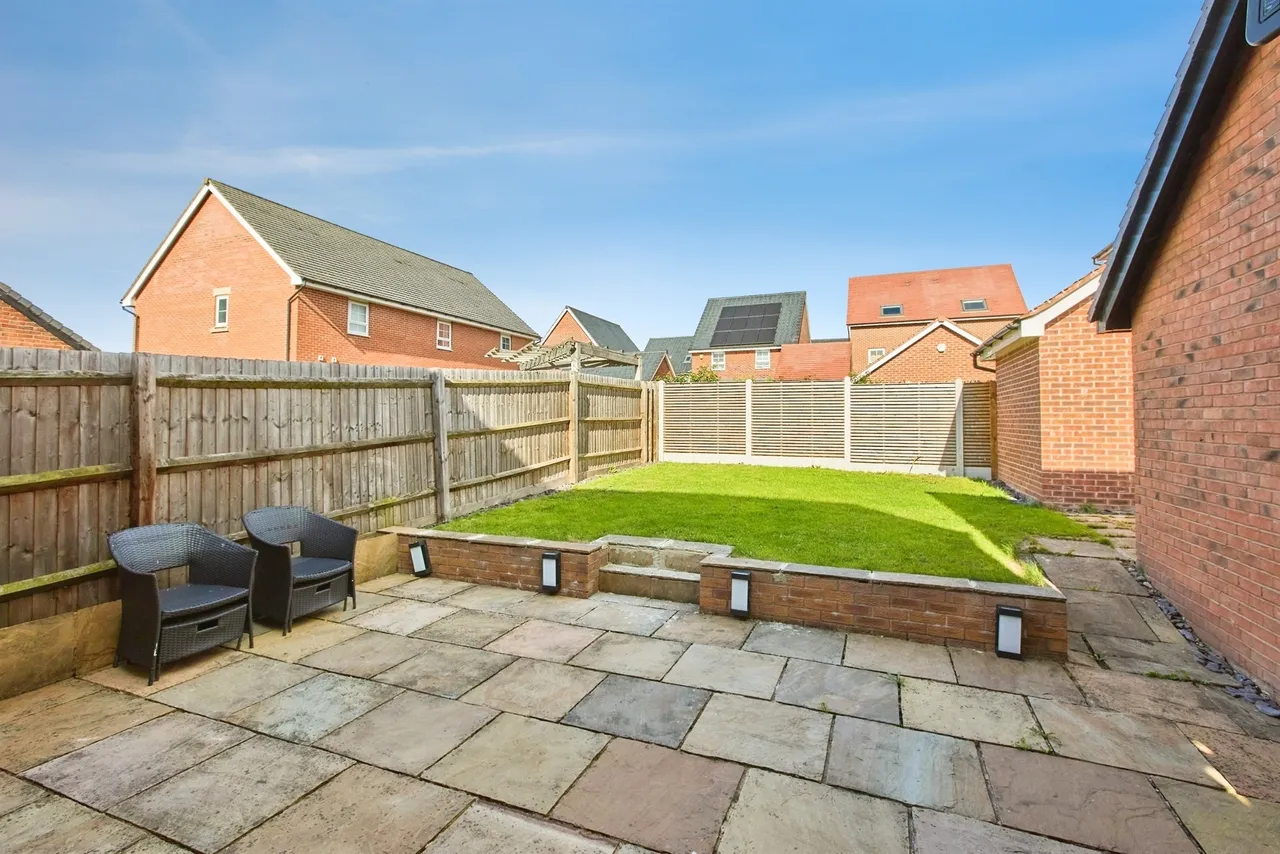 Tutbury Avenue, Littleover, DE23, photo 2