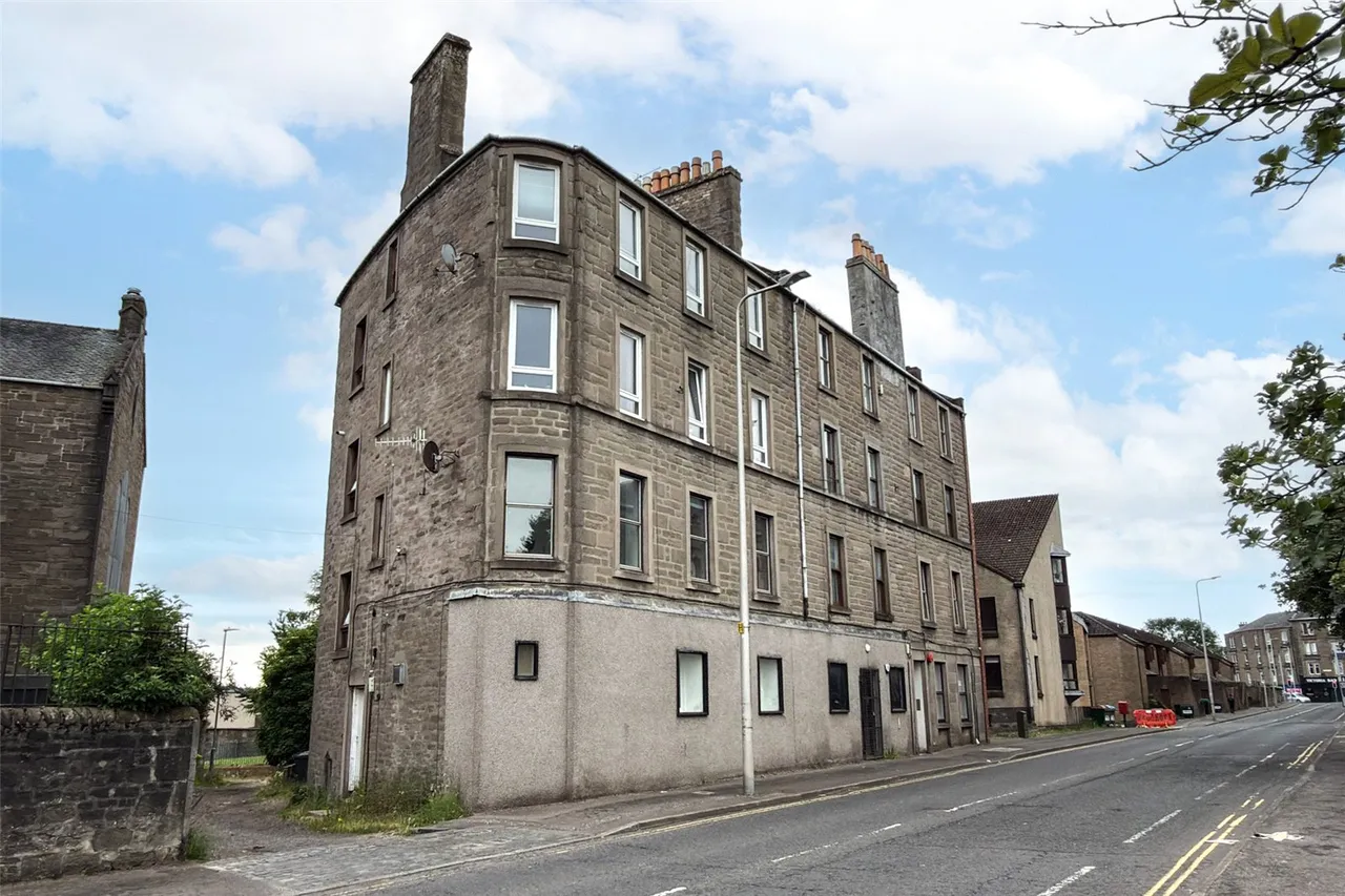 3 bed flat for sale, Victoria Street, Dundee, DD4