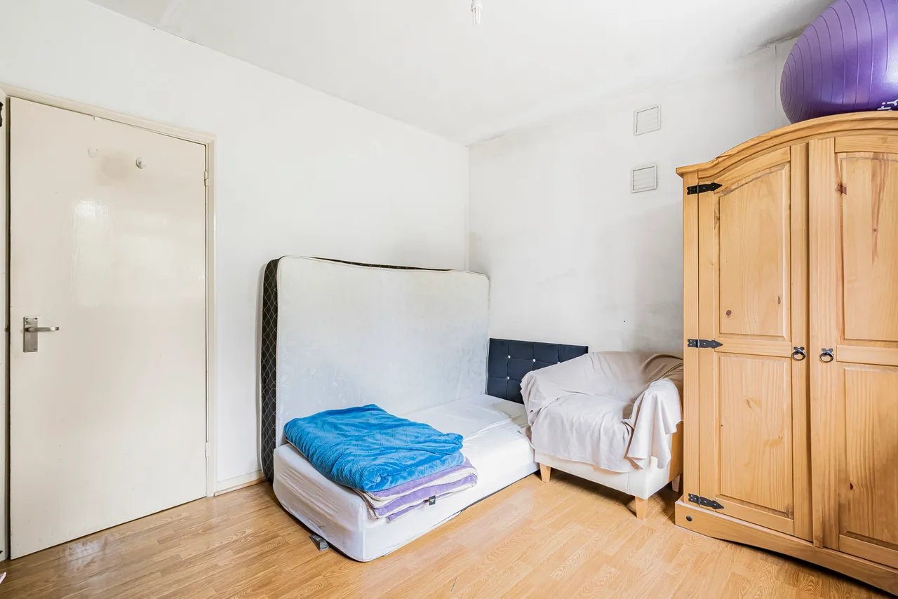 Orchard Close, Normandy, GU3, photo 11