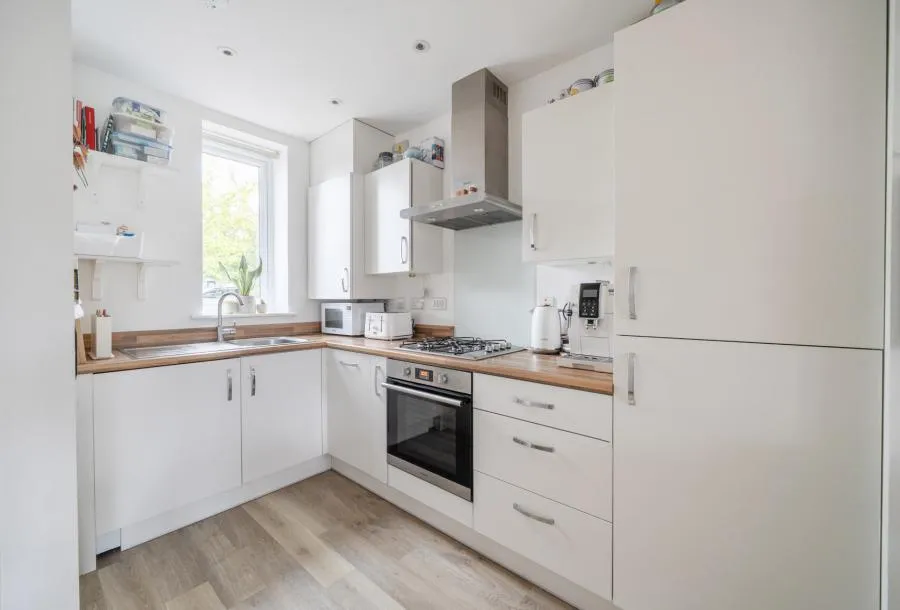 Broad Acre Road, Cheltenham, GL52, photo 3