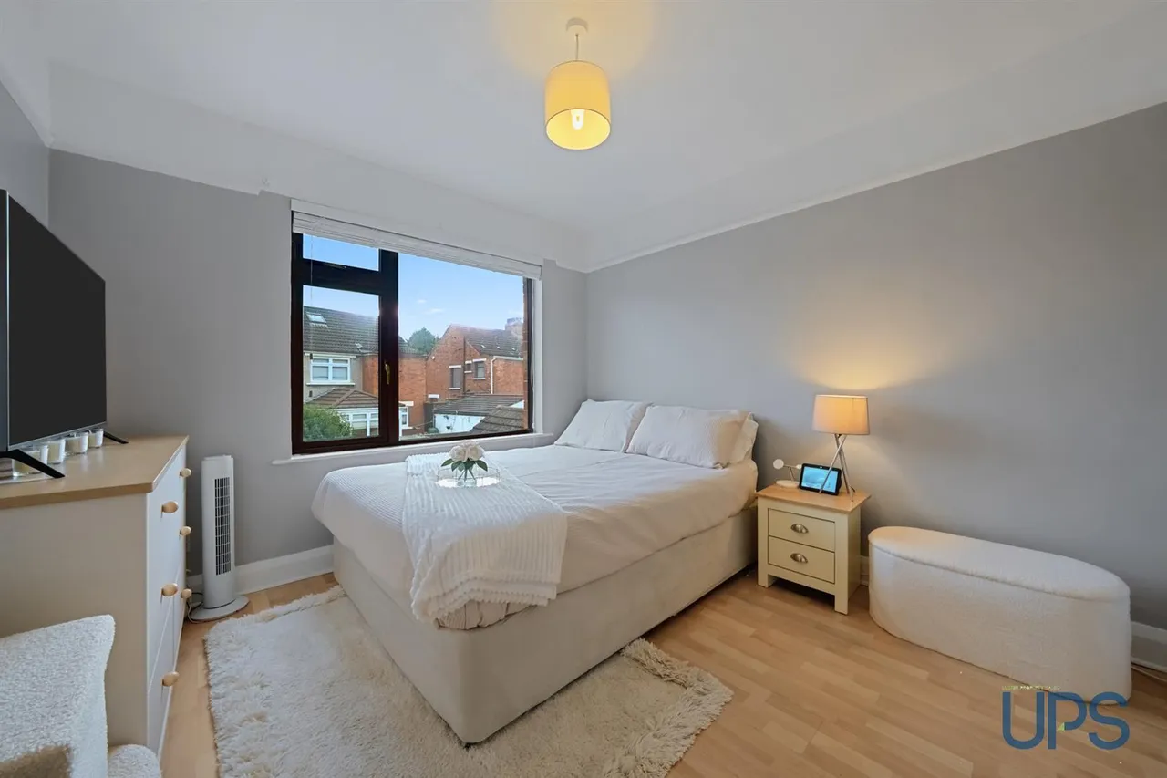 Ashton Avenue, Finaghy Road North, BT10, photo 13
