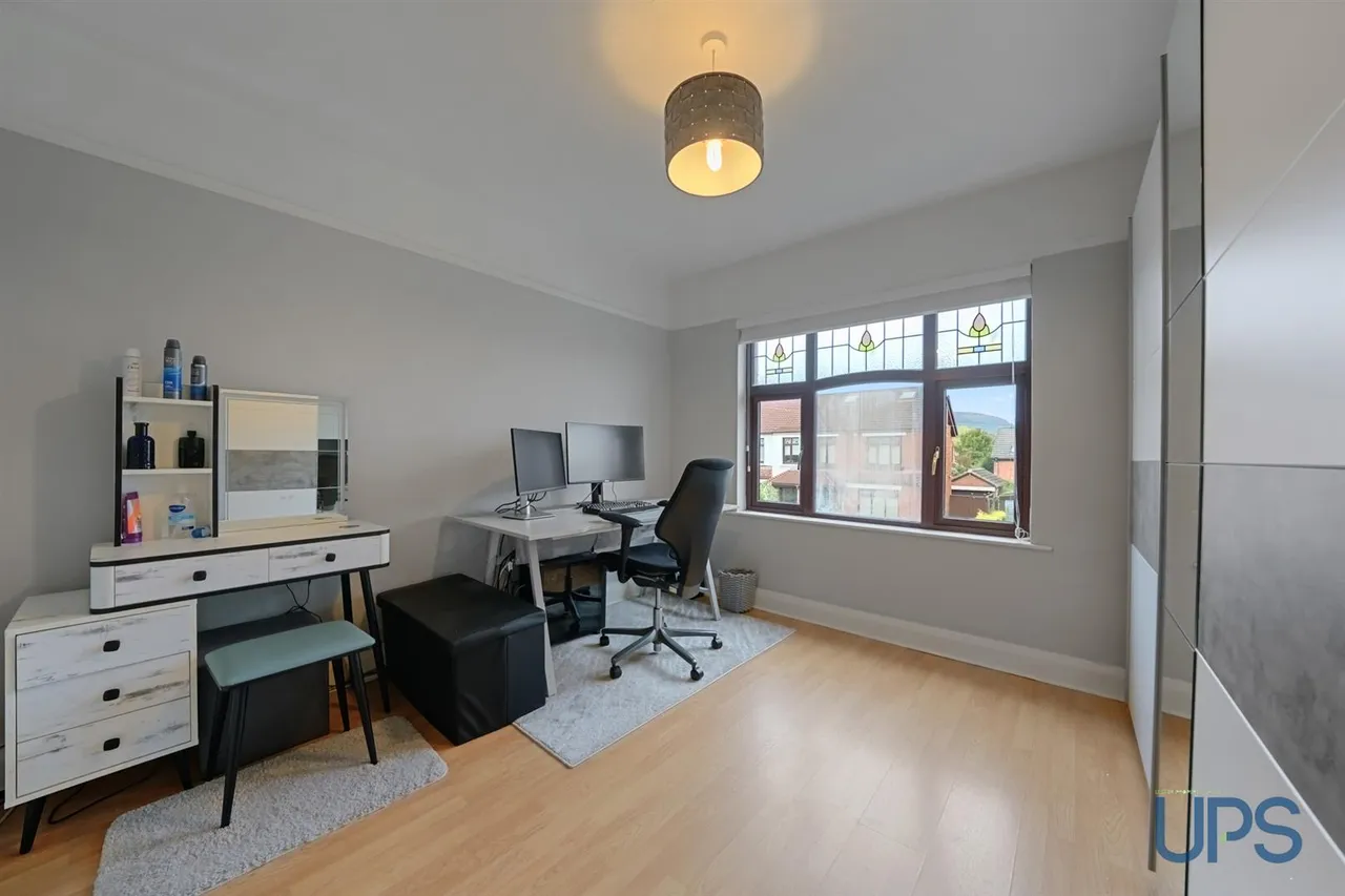 Ashton Avenue, Finaghy Road North, BT10, photo 16