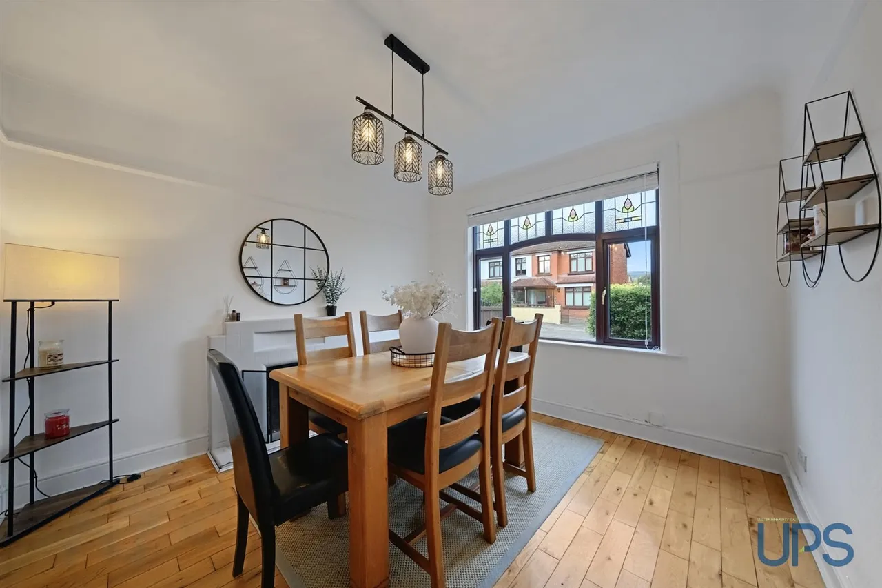 Ashton Avenue, Finaghy Road North, BT10, photo 7