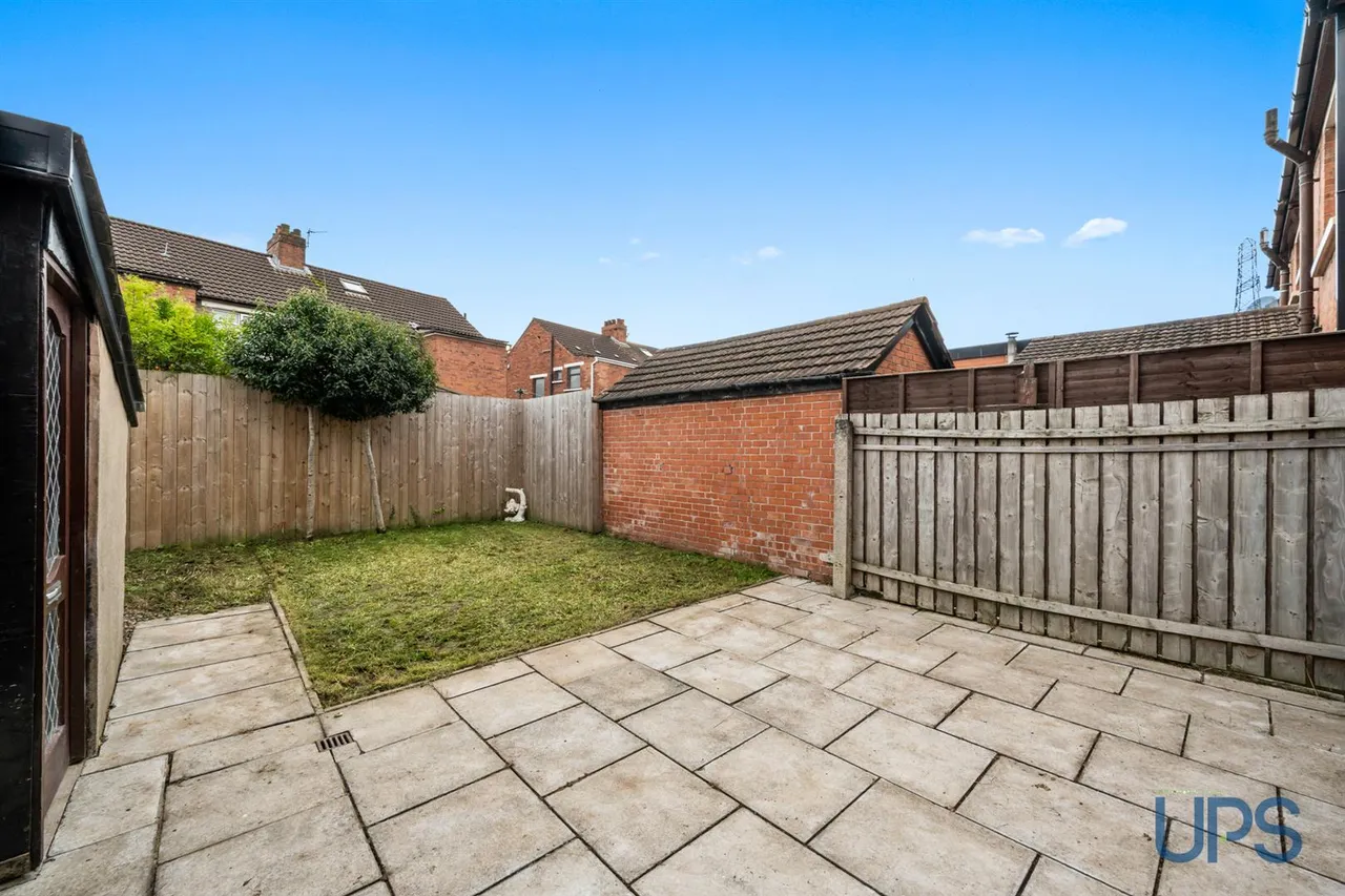 Ashton Avenue, Finaghy Road North, BT10, photo 20