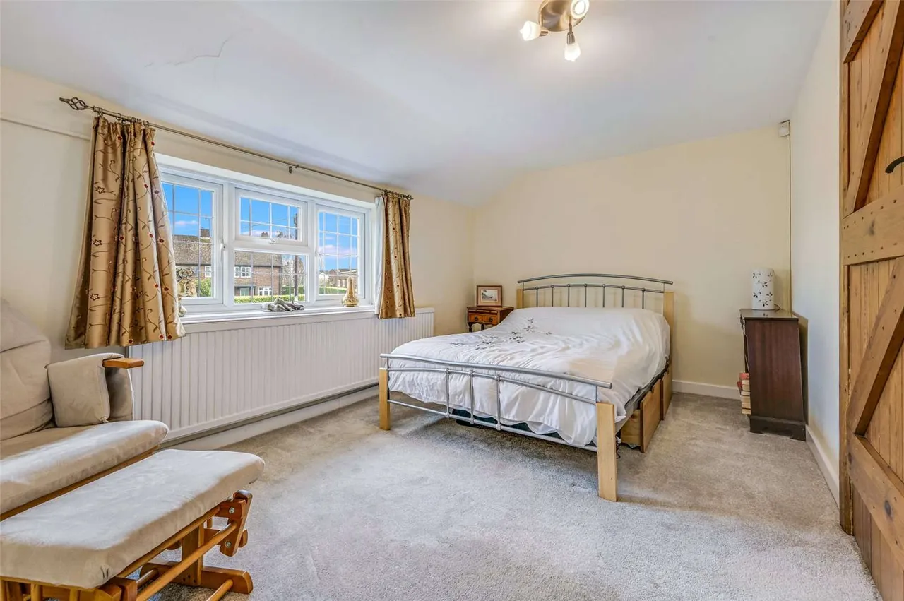 Dunmow Road, Leaden Roding, Dunmow, Essex, CM6 1QA, photo 12