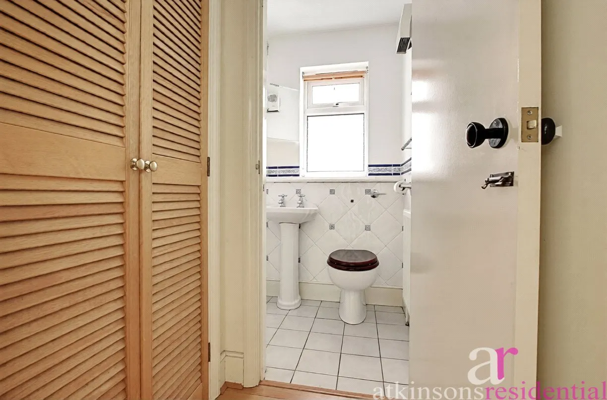 Browning Road, Enfield, Middlesex, EN2 0HH, photo 9