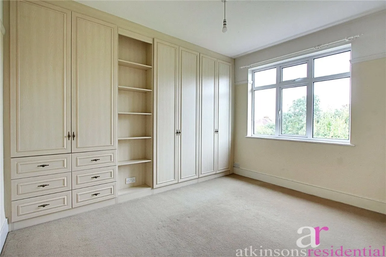 Browning Road, Enfield, Middlesex, EN2 0HH, photo 12