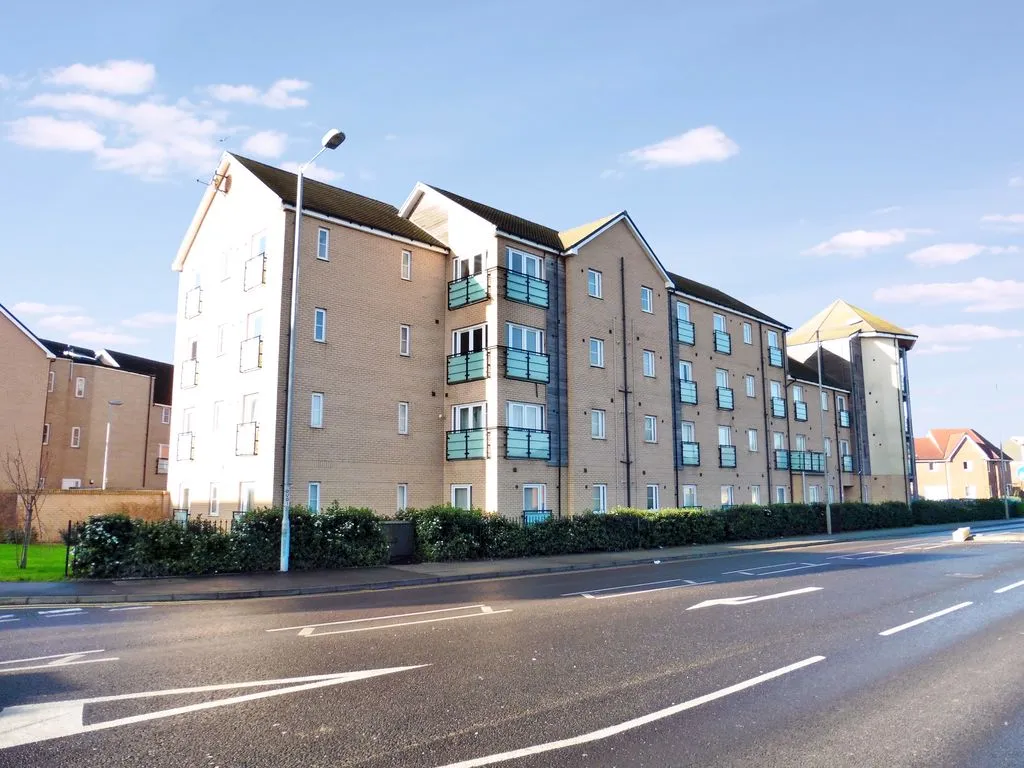 1 bed flat for sale — Daimler Drive, Dunstable LU6 1FE