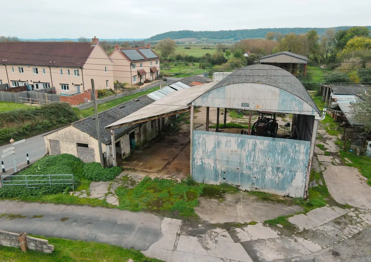 Residential Development Site, with outline planning consent, TA7, photo 3
