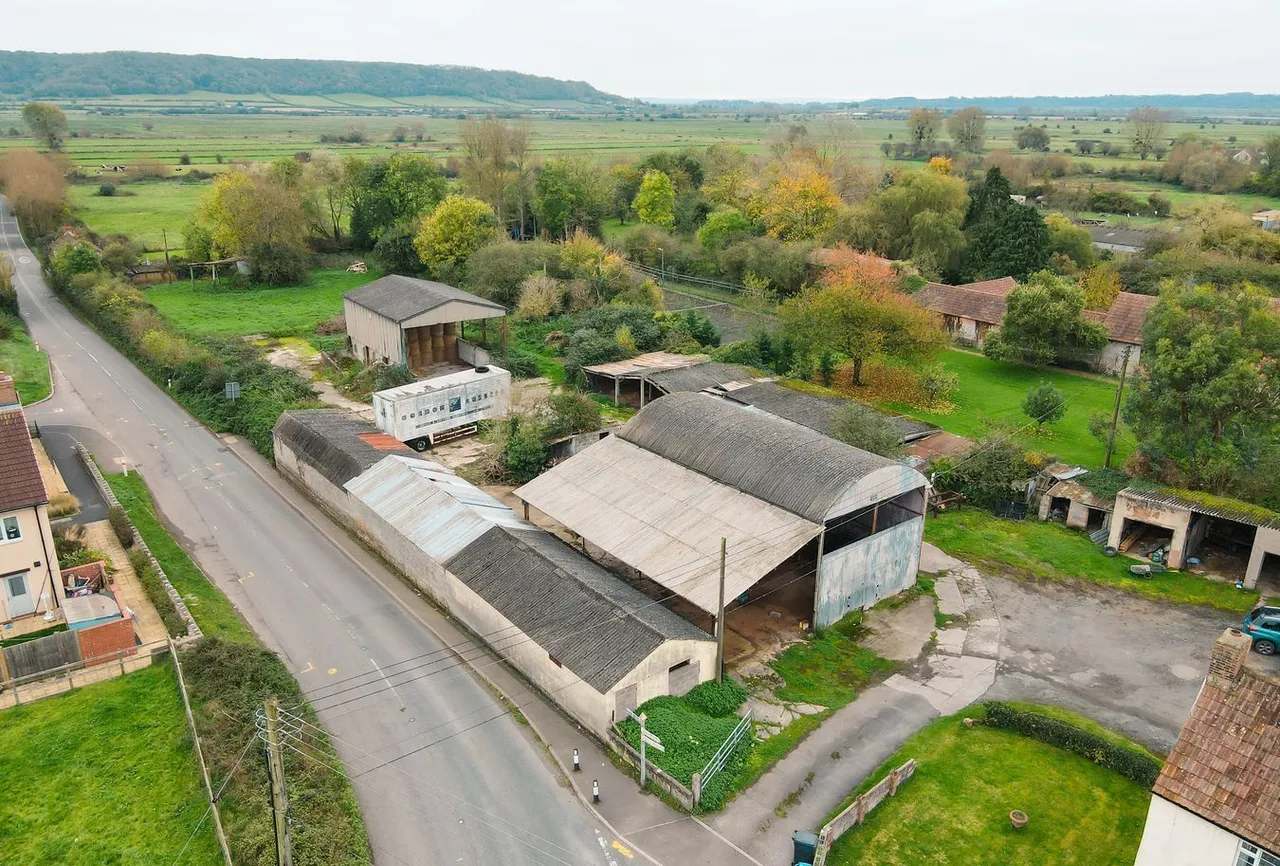 Residential Development Site, with outline planning consent, TA7, photo 4
