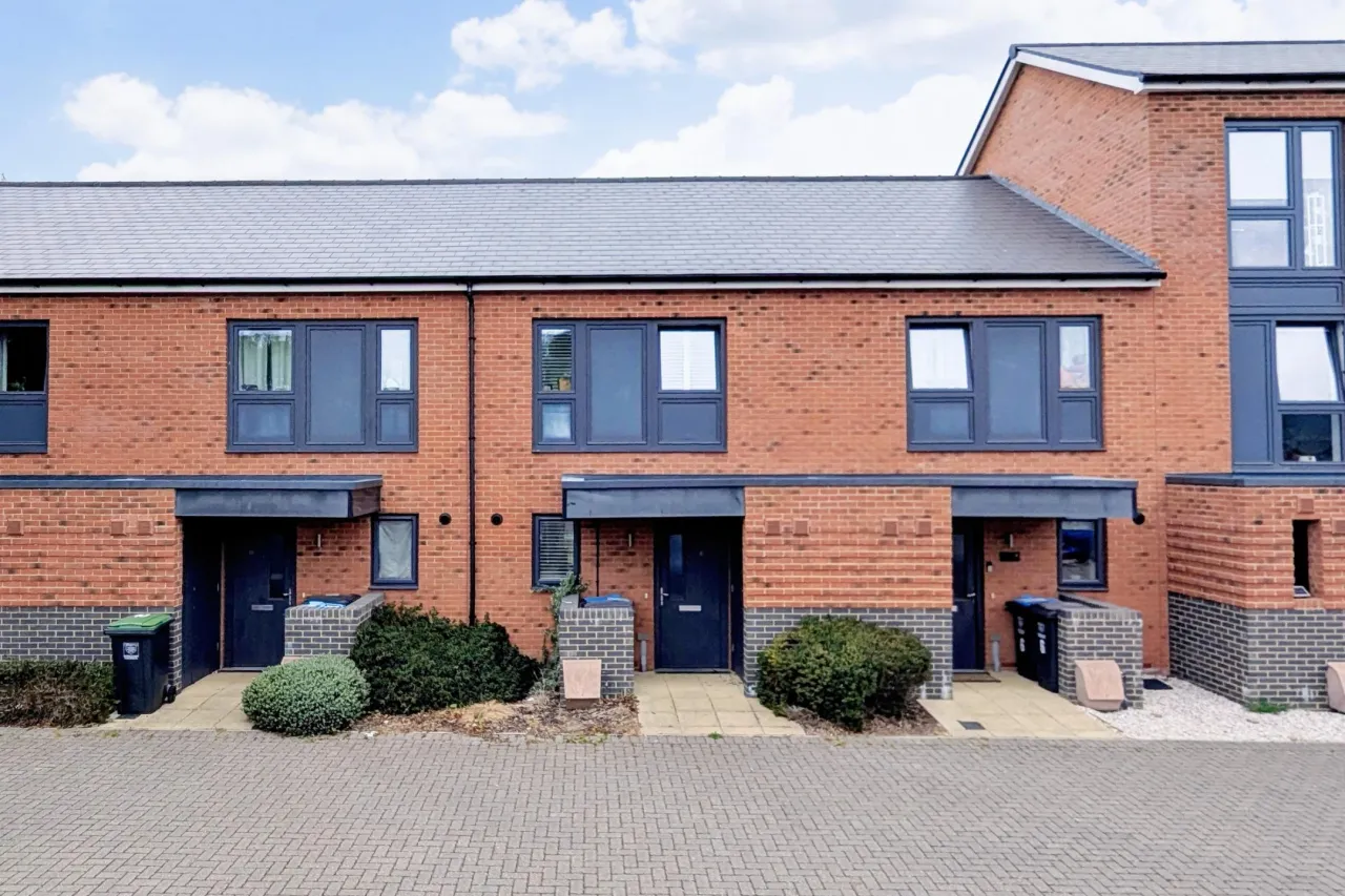 2 bed property for sale, School End Crescent, Hemel Hempstead, HP1