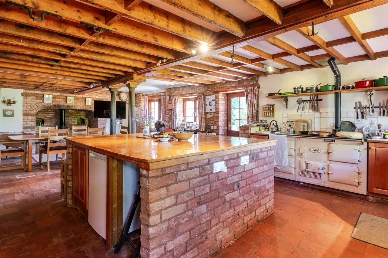 Spaxton, Bridgwater, Somerset, TA5 1DF, photo 10