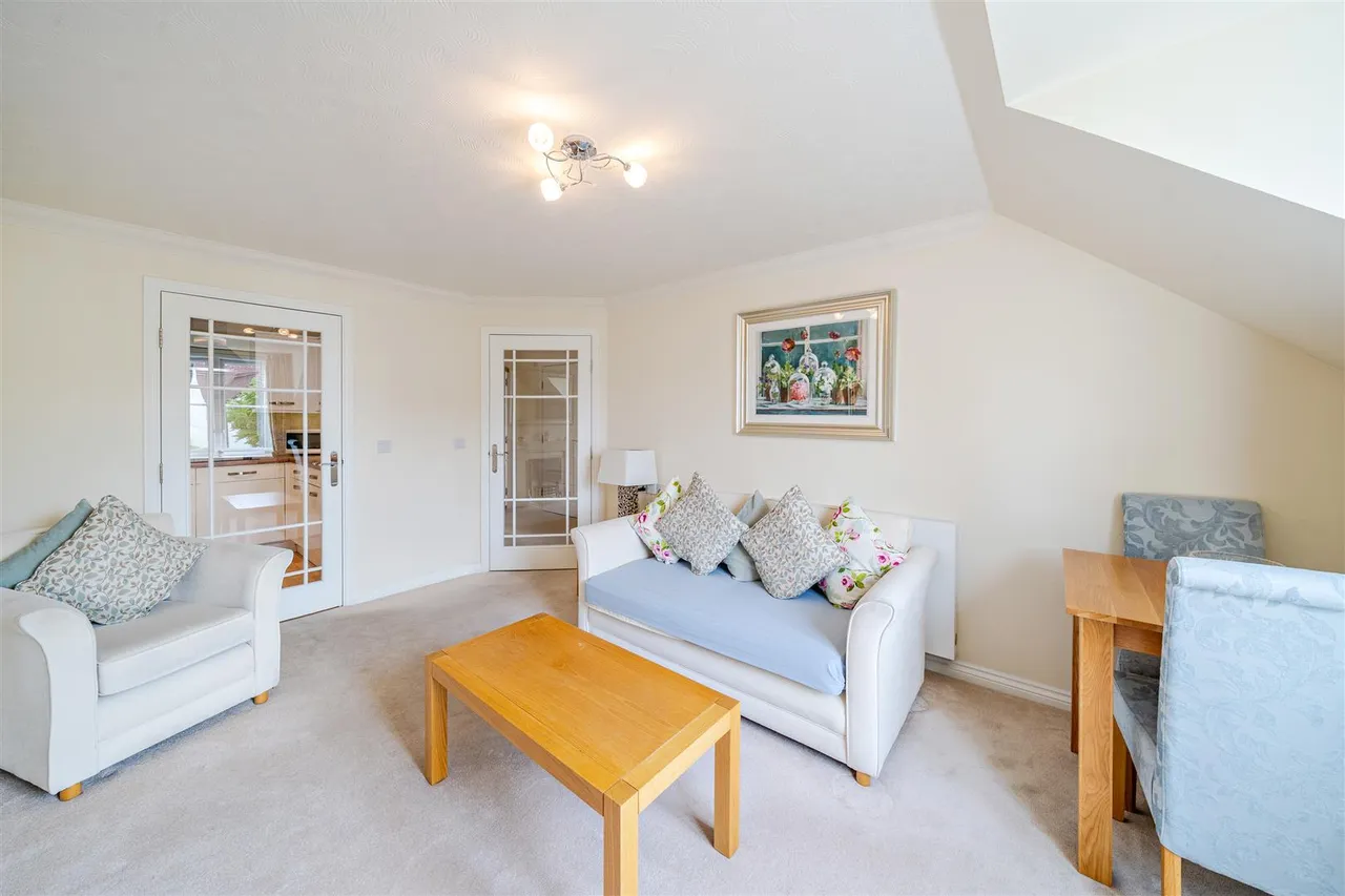 Somerford Road, Cirencester, GL7, photo 4