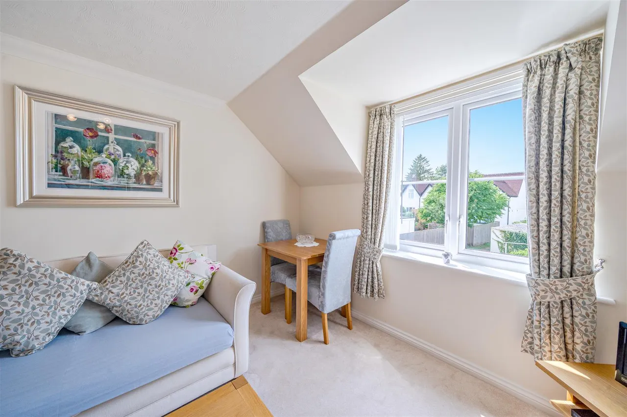 Somerford Road, Cirencester, GL7, photo 5