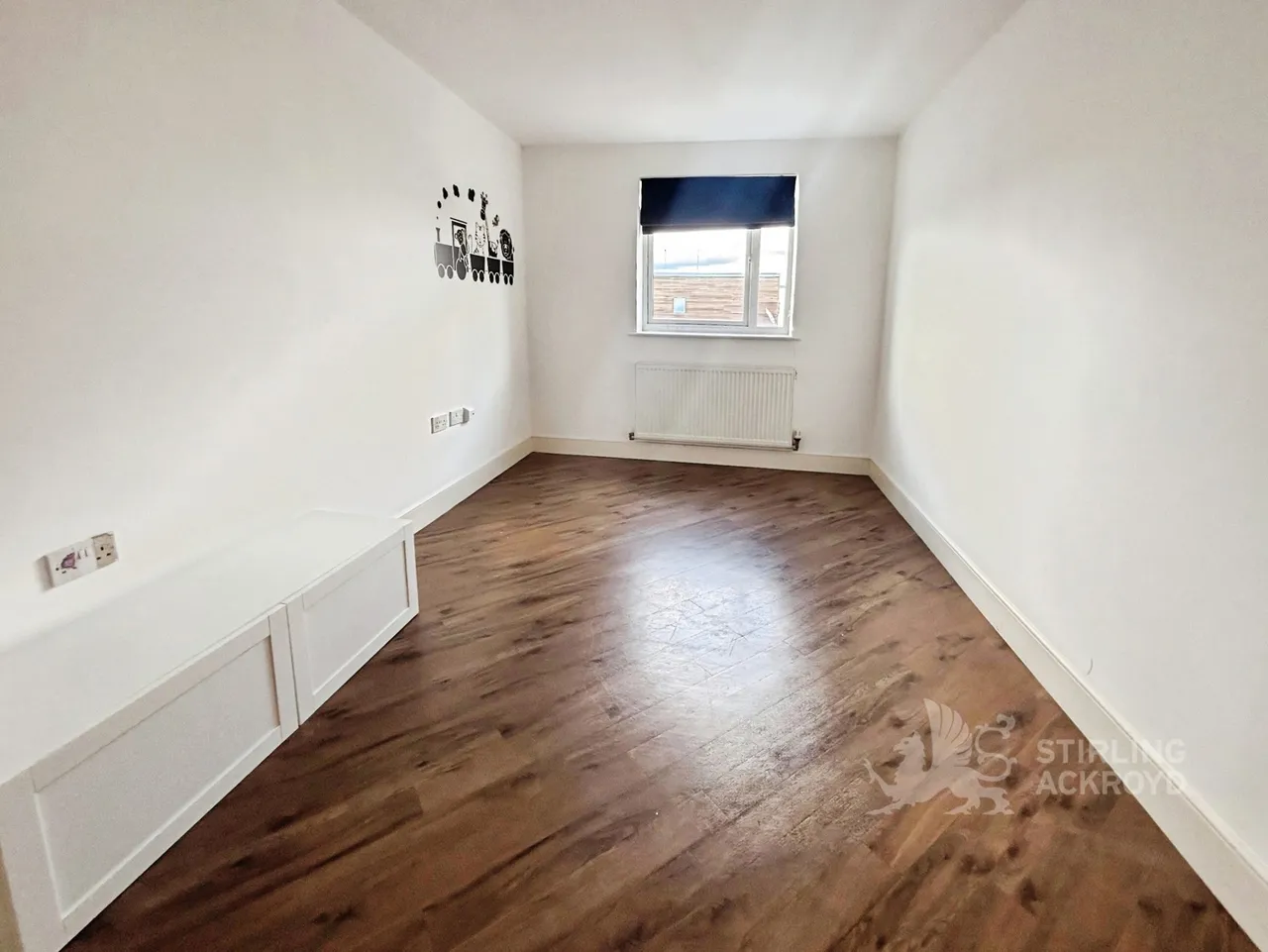 Sundeala Close, Sunbury-on-Thames, TW16, photo 6