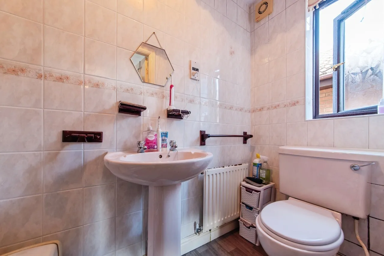 Tudor Drive, Boston, Lincolnshire, PE21, photo 13