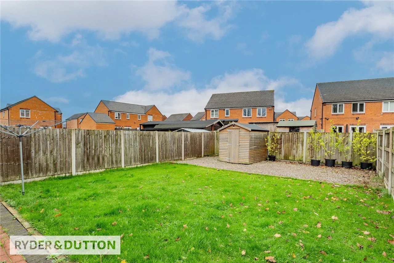 Queen Victoria Street, Balderstone, OL11, photo 15