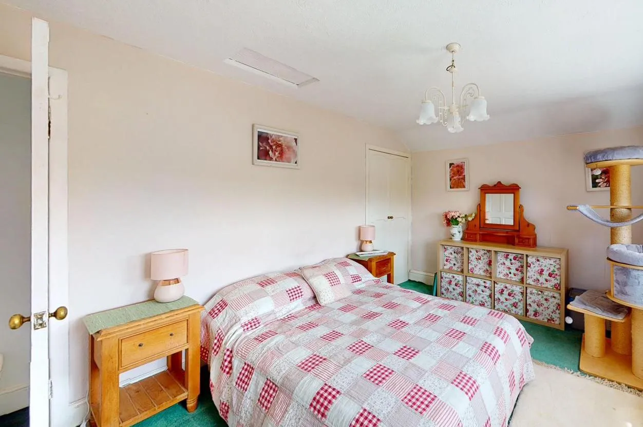 Ashford Road, Fordingbridge, SP6, photo 13