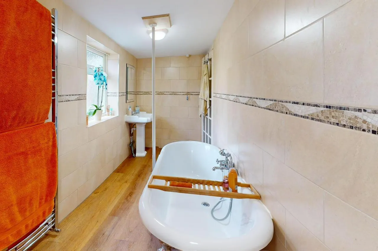 Ashford Road, Fordingbridge, SP6, photo 15