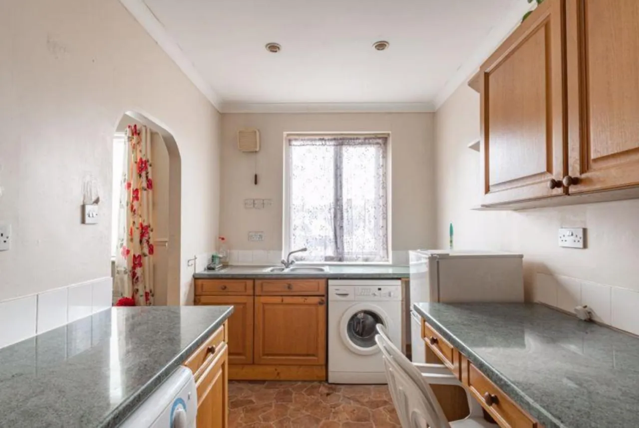 Halesowen Road, Cradley Heath, photo 2