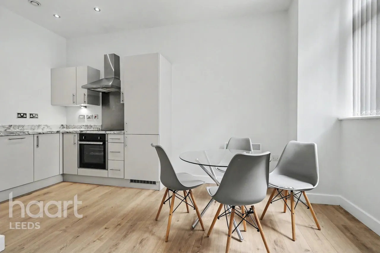 Atkinson Street, Leeds, LS10, photo 3
