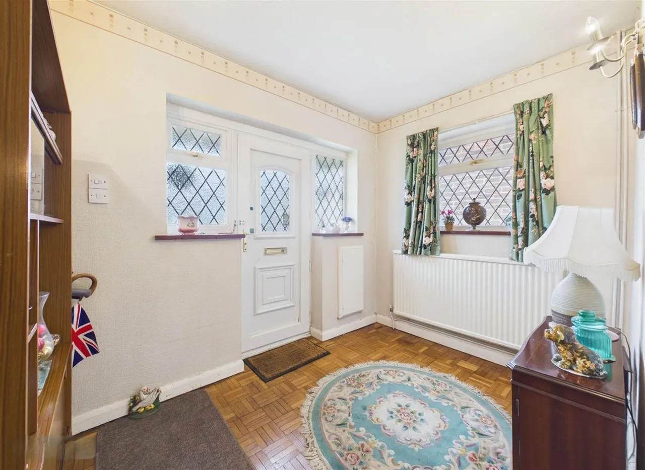 Arlington Drive, Ruislip, HA4 7RL, photo 10