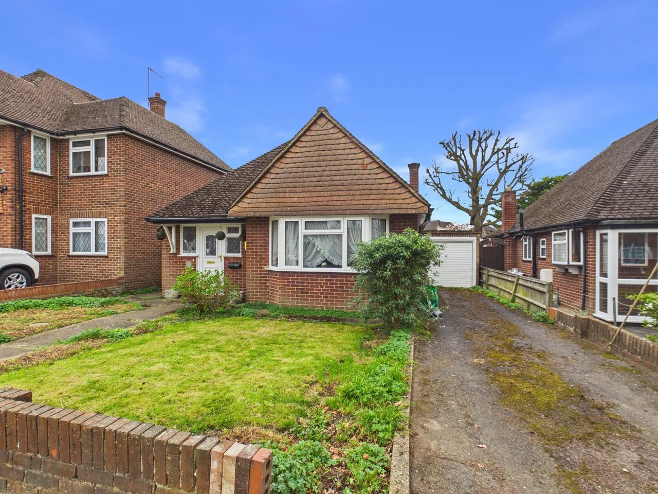 3 bed property for sale — Arlington Drive, Ruislip, HA4 7RL