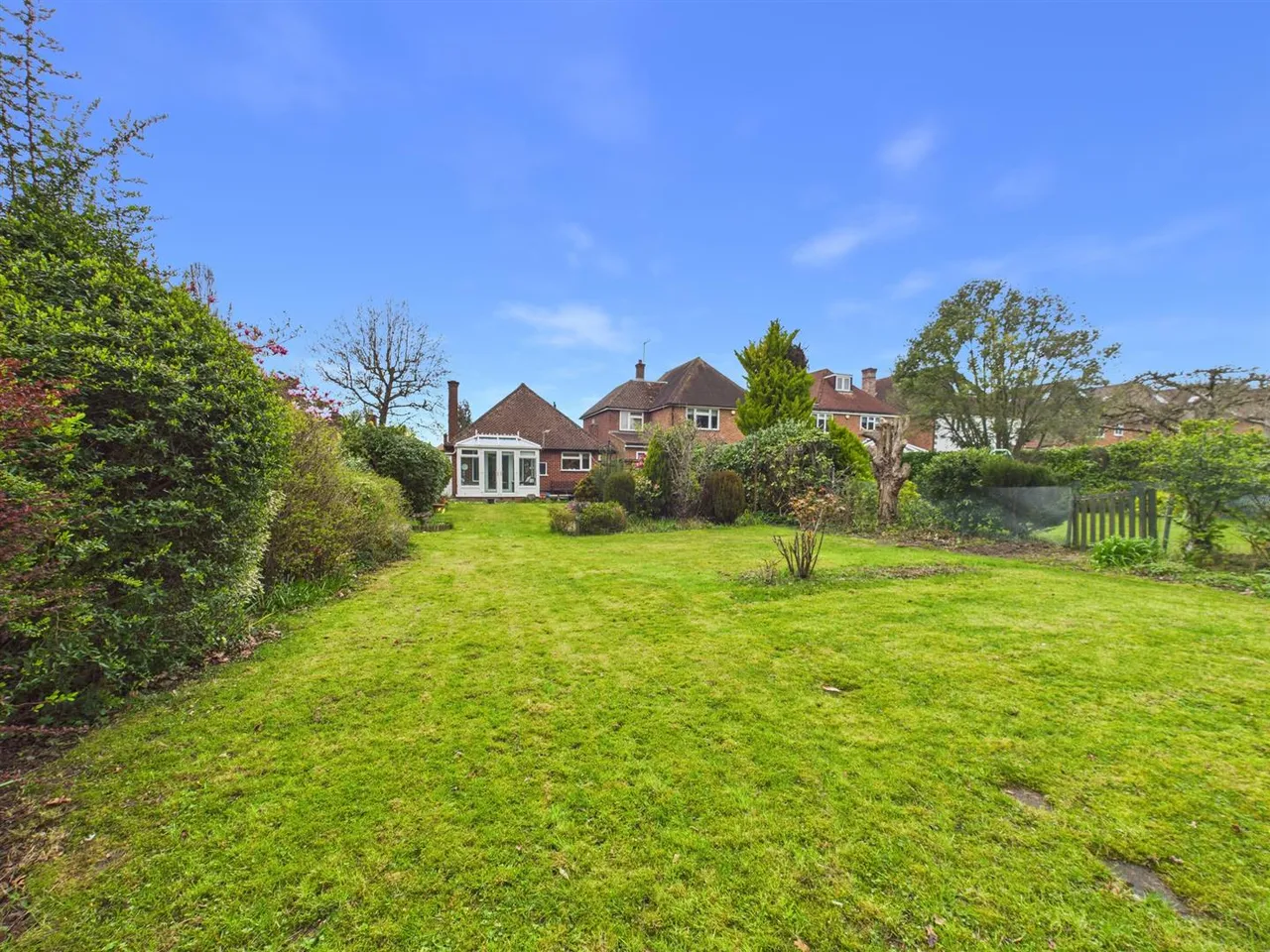 Arlington Drive, Ruislip, HA4 7RL, photo 6