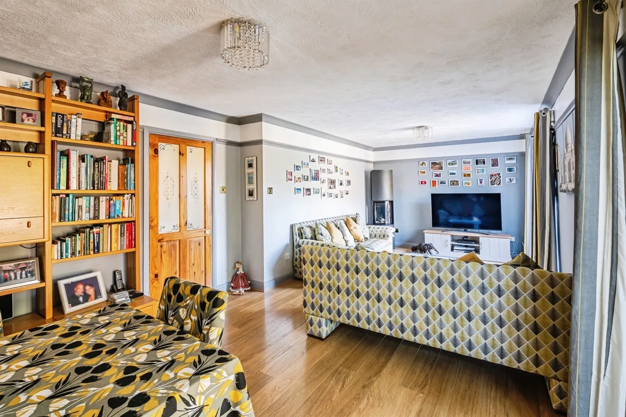 Pentland Close, Eastbourne, BN23, photo 6