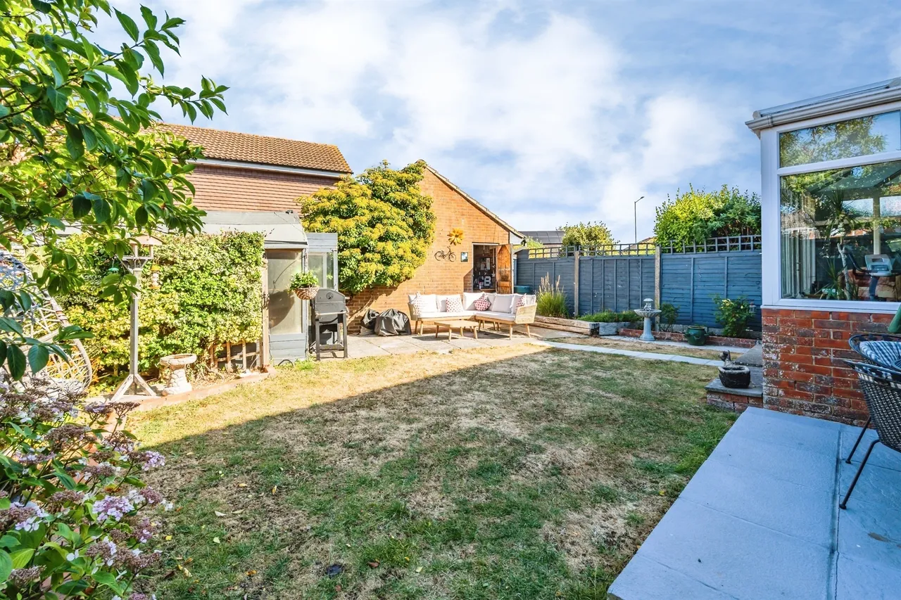 Pentland Close, Eastbourne, BN23, photo 19