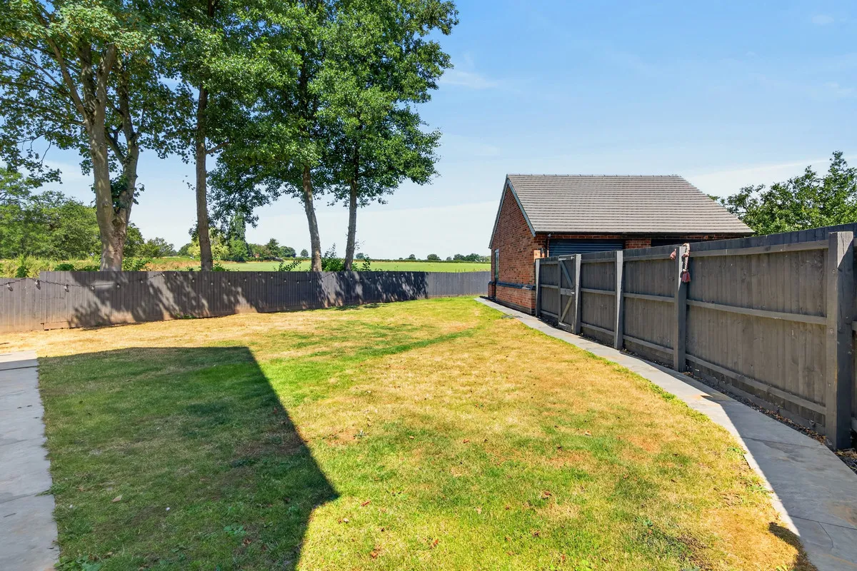 Ashbrook Grove, DE6, photo 39