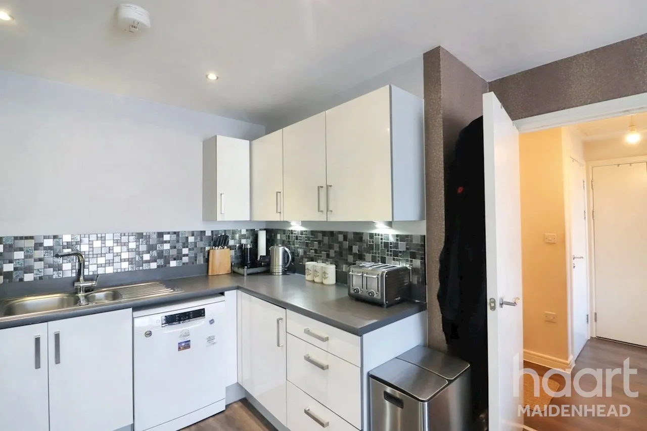 Kidwells Close, Maidenhead, SL6, photo 9