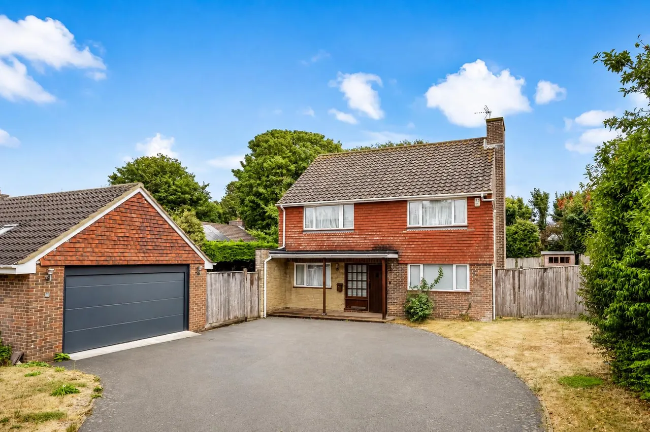 4 bed house for sale — The Paddocks, Rodmell, Lewes, BN7 3HU
