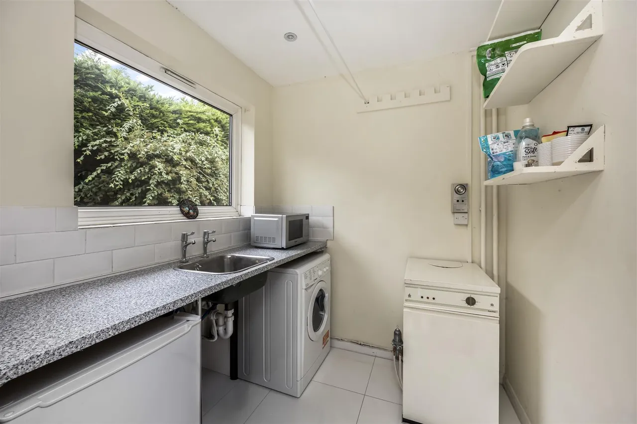 The Paddocks, Rodmell, Lewes, BN7 3HU, photo 5